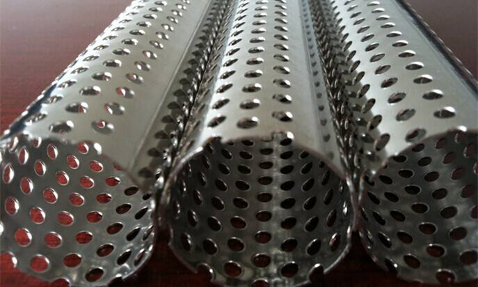 冲孔管采用冲孔网板深加工焊接
